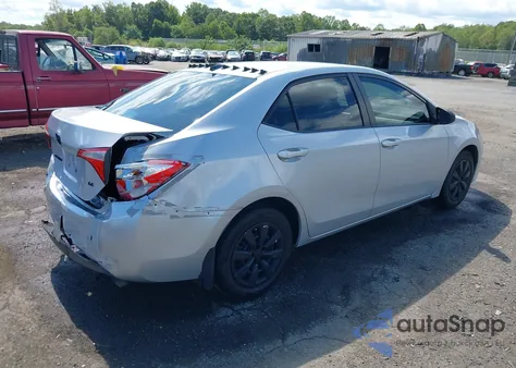 2015 Toyota Corolla Le z USA, uszkodzony, nr VIN 2T1BURHE5FC317479